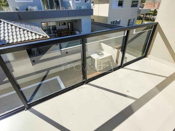 Casa de Condomínio para Venda com 4 quartos, em LAGOINHA com 205,04m²