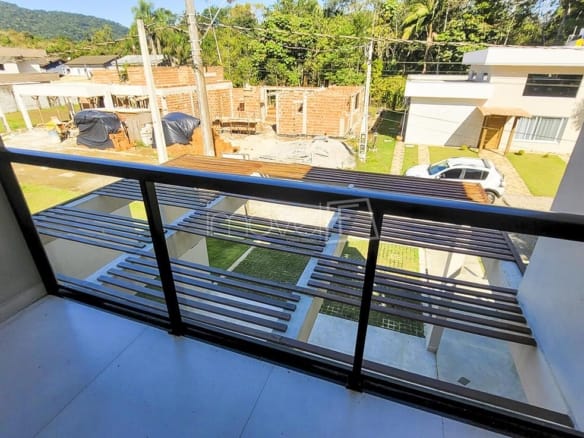 Casa de Condomínio para Venda com 4 quartos, em LAGOINHA com 205,04m²