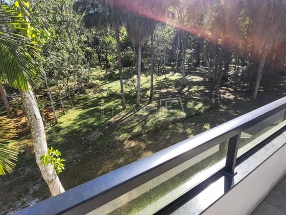 Casa de Condomínio para Venda com 4 quartos, em LAGOINHA com 205,04m²