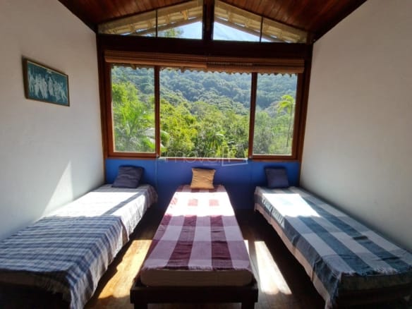 Casa de Condomínio para Venda com 4 quartos, em Praia Vermelha com 220m²