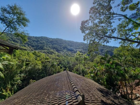Casa de Condomínio para Venda com 4 quartos, em Praia Vermelha com 220m²