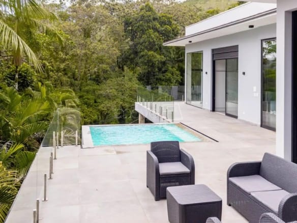 Casa para Temporada com 4 quartos, em Praia Dura com 365m²