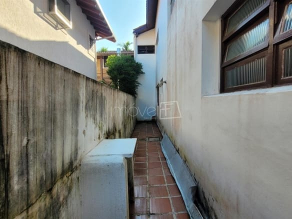 Casa à Venda em Ubatuba no Condomínio Salga Praia da lagoinha com 3 Quartos e 247m²