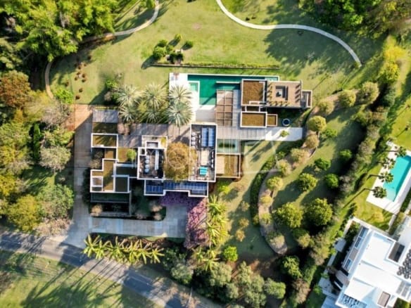 Casa de Condomínio para Venda com 6 quartos, em Fazenda Vila Real de Itu com 3600m²