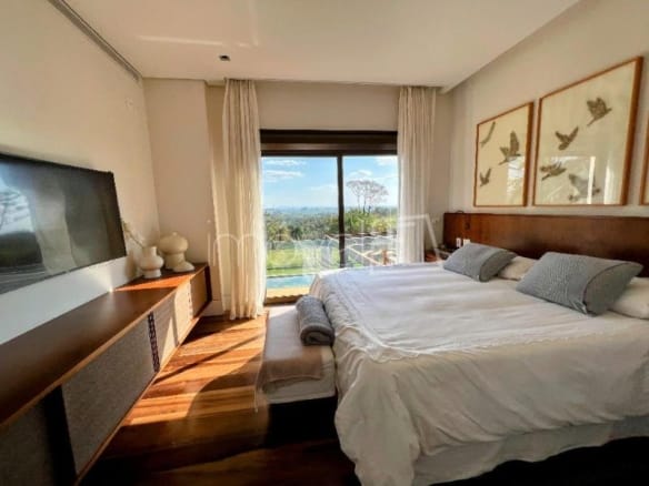Casa de Condomínio para Venda com 6 quartos, em Fazenda Vila Real de Itu com 3600m²