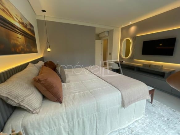 Casa de Condomínio para Venda com 5 quartos, em Riviera com 370,21m²