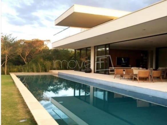 Casa de Condomínio para Venda com 4 quartos, em Condomínio Quinta da Baroneza II com 940m²