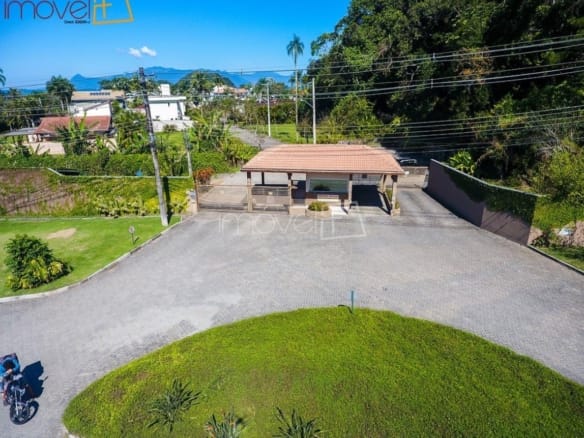 Terreno para em COCANHA com 490m²