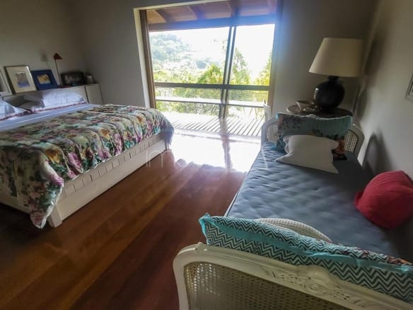 Casa de Condomínio para Venda com 5 quartos em Praia do Pulso com 365m²