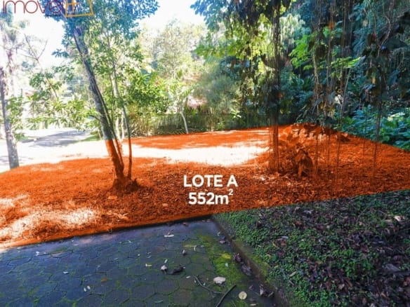 Terreno para em COCANHA com 490m²
