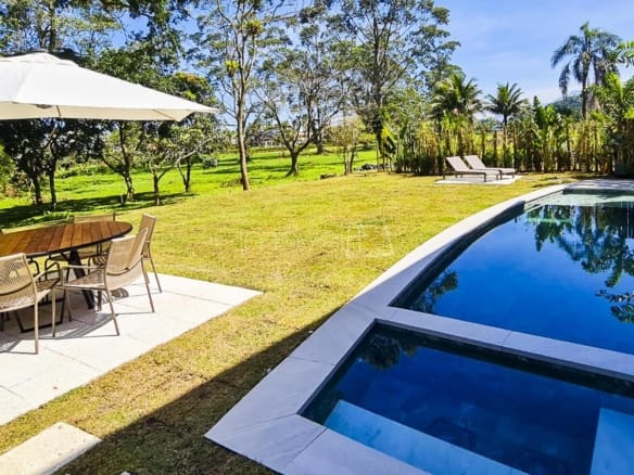 Casa no Condomínio Costa Verde Tabatinga com 5 quartos, na Praia de Tabatinga com 225,16m²