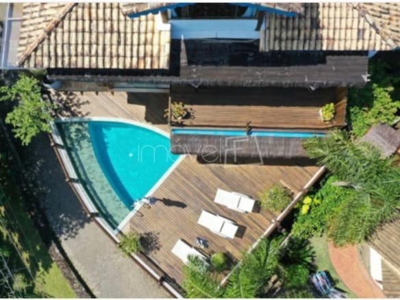 Casa de Condomínio para Venda com 6 quartos, em Ilhabela com 257,48m²
