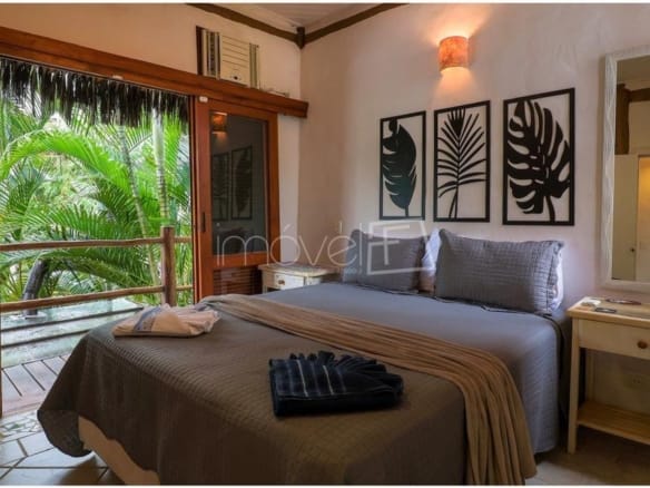 Casa de Condomínio para Venda com 6 quartos, em Ilhabela com 257,48m²