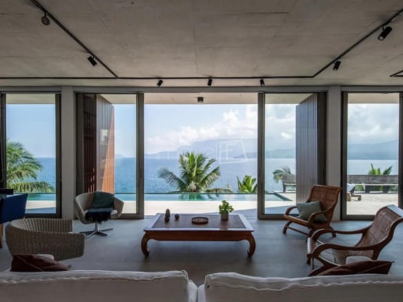 Casa para Venda com 3 quartos, em Ilhabela com 325m²