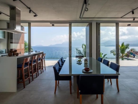 Casa para Venda com 3 quartos, em Ilhabela com 325m²