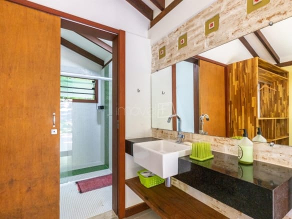 Casa para Venda com 6 quartos em Praia do Pulso com 400m²