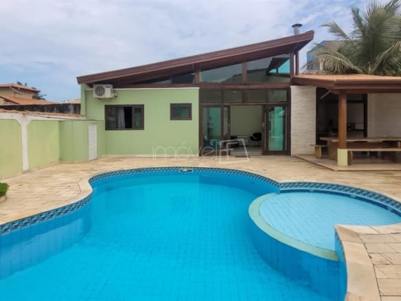 Casa de Condomínio para Temporada com 3 quartos, em MAR VERDE II com 150m²