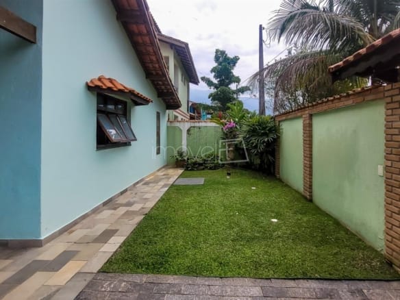 Casa de Condomínio para Temporada com 3 quartos, em MAR VERDE II com 150m²