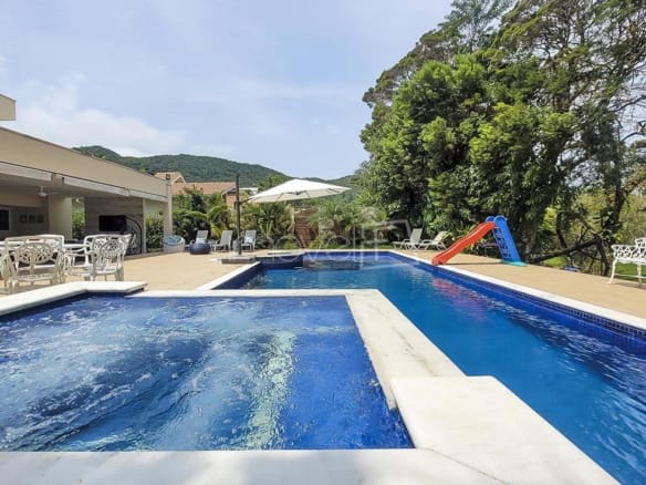 Casa no Condomínio Costa Verde Tabatinga com 6 quartos, na Praia de Tabatinga com 486m²