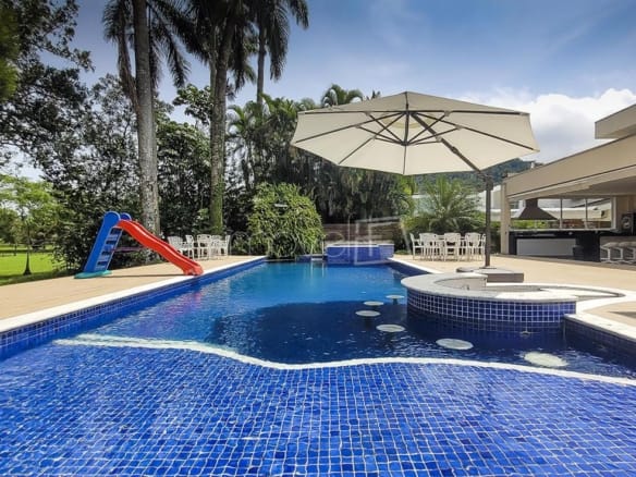 Casa no Condomínio Costa Verde Tabatinga com 6 quartos, na Praia de Tabatinga com 486m²