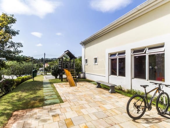 Casa de Condomínio para Venda com 4 quartos, em Tamboré com 318m²