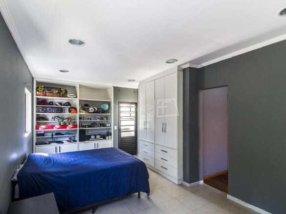 Casa de Condomínio para Venda com 4 quartos, em Tamboré com 318m²