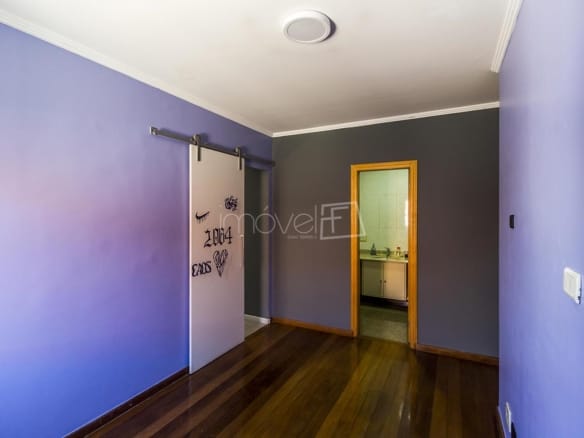 Casa de Condomínio para Venda com 4 quartos, em Tamboré com 318m²