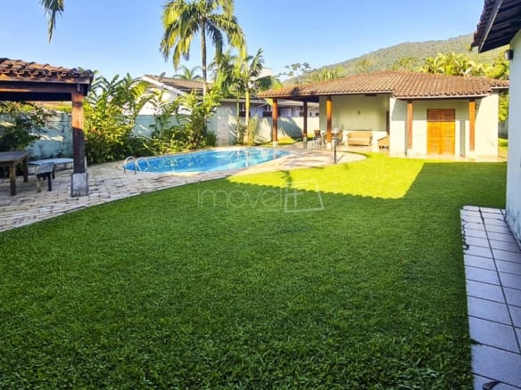 Casa no Condomínio Costa Verde Tabatinga com 6 quartos, na Praia da Tabatinga com 300m²