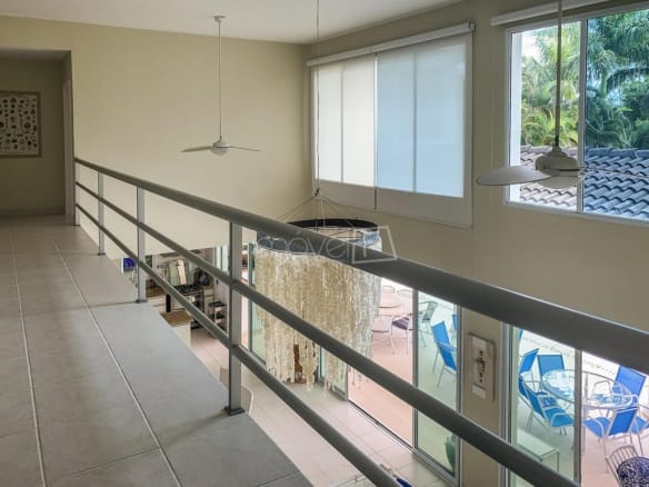 Casa no Condomínio Costa Verde Tabatinga com 5 suítes, na Praia de Tabatinga com 300m²