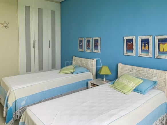 Casa no Condomínio Costa Verde Tabatinga com 5 suítes, na Praia de Tabatinga com 300m²