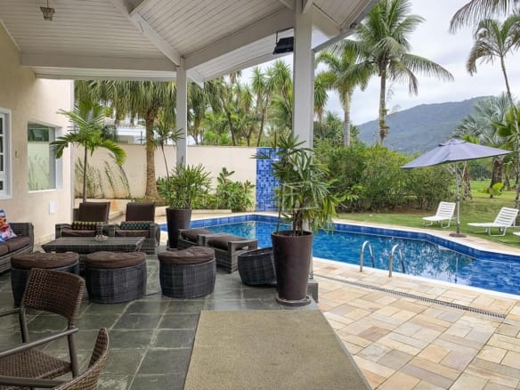 Casa no Condomínio Costa Verde Tabatinga com 6 quartos, na Praia de Tabatinga com 300m²