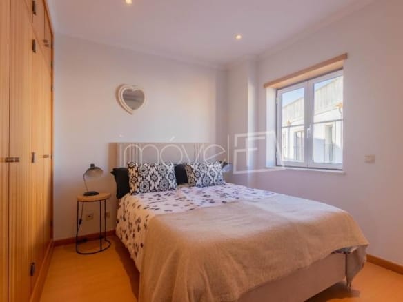 Apartamento para Venda com 3 quartos, em Algarve com 129m²