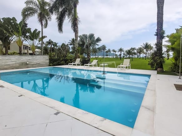 Casa no Condomínio Costa Verde Tabatinga com 8 quartos, na Praia de Tabatinga com 600m²