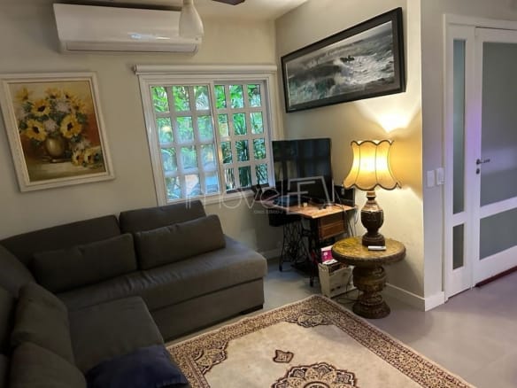 Casa de Condomínio para Venda com 3 quartos, em Camburi com 107m²