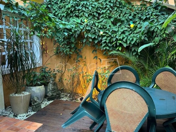 Casa de Condomínio para Venda com 3 quartos, em Camburi com 107m²