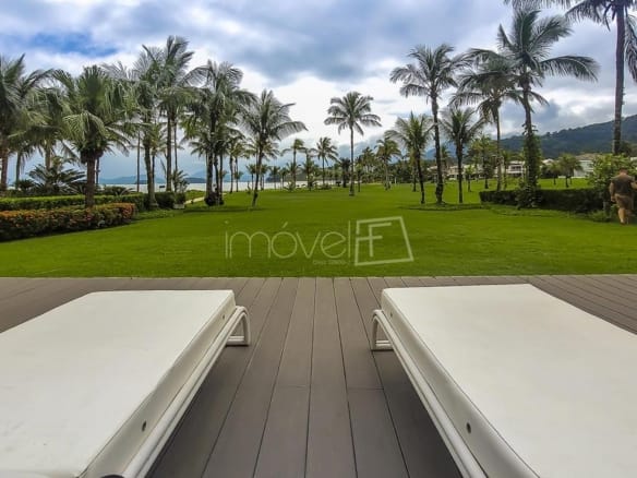 Casa no Condomínio Costa Verde Tabatinga com 5 suítes na Praia de Tabatinga com 361m²