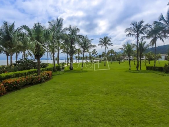 Casa no Condomínio Costa Verde Tabatinga com 5 suítes na Praia de Tabatinga com 361m²