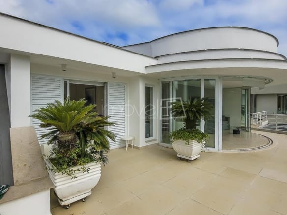 Casa no Condomínio Costa Verde Tabatinga com 5 suítes na Praia de Tabatinga com 361m²