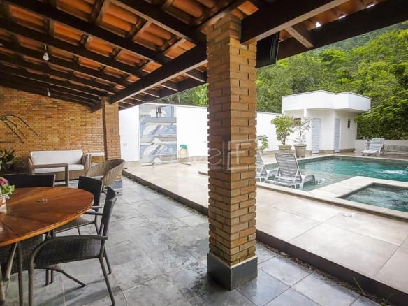 Casa na Praia de Tabatinga com 4 quartos, em Tabatinga com 250m²