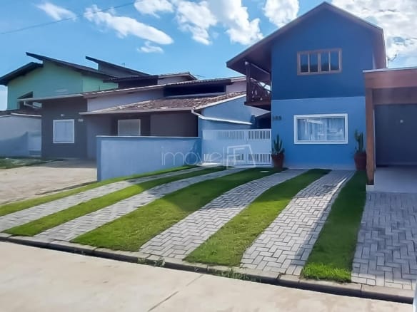 Casa de Condomínio para Venda com 4 quartos, em Praia da Mococa com 250m²