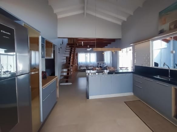 Casa de Condomínio para Venda com 4 quartos, em Praia da Mococa com 250m²