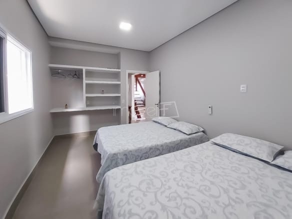 Casa de Condomínio para Venda com 4 quartos, em Praia da Mococa com 250m²