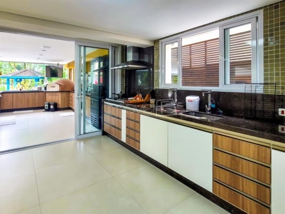 Casa no Condomínio Costa Verde Tabatinga com 8 suítes na Praia de Tabatinga com 670m²