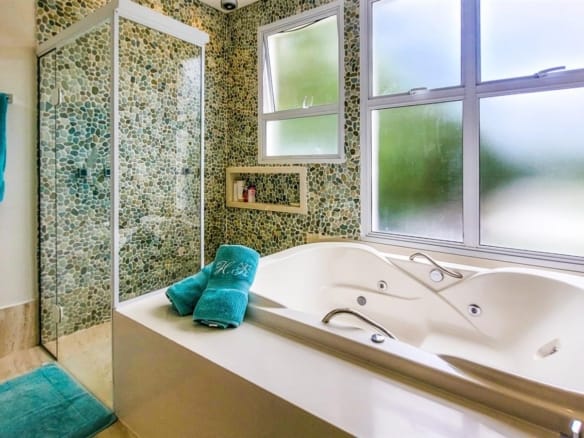 Casa no Condomínio Costa Verde Tabatinga com 8 suítes na Praia de Tabatinga com 670m²
