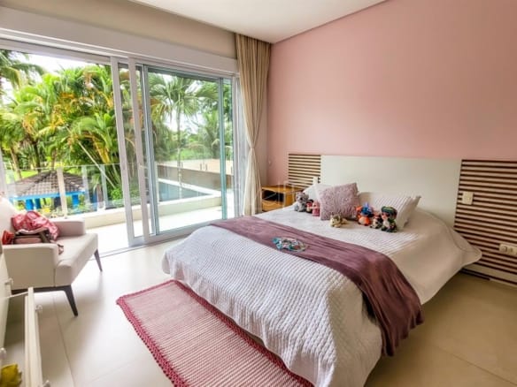Casa no Condomínio Costa Verde Tabatinga com 8 suítes na Praia de Tabatinga com 670m²