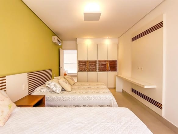 Casa no Condomínio Costa Verde Tabatinga com 8 suítes na Praia de Tabatinga com 670m²