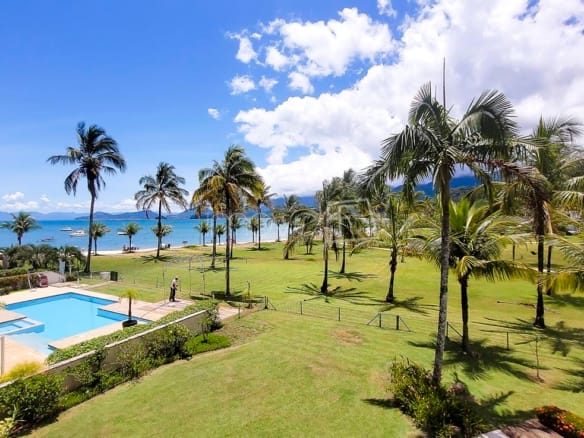 Casa no Condomínio Costa Verde Tabatinga com 8 quartos, na Praia de Tabatinga com 652m²