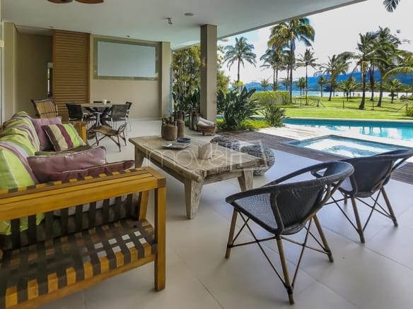 Casa no Condomínio Costa Verde Tabatinga com 8 quartos, na Praia de Tabatinga com 652m²