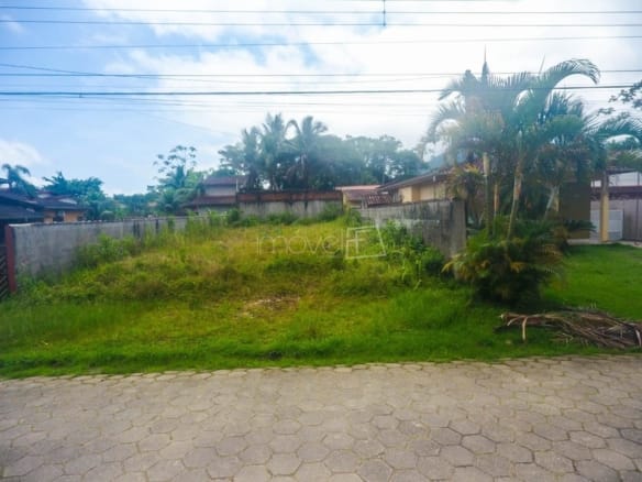 Terreno para Venda em Praia da Mococa com 386m²