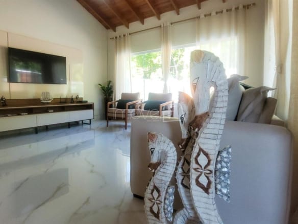 Casa de Condomínio para Venda com 3 quartos, em Praia da Mococa com 220m²